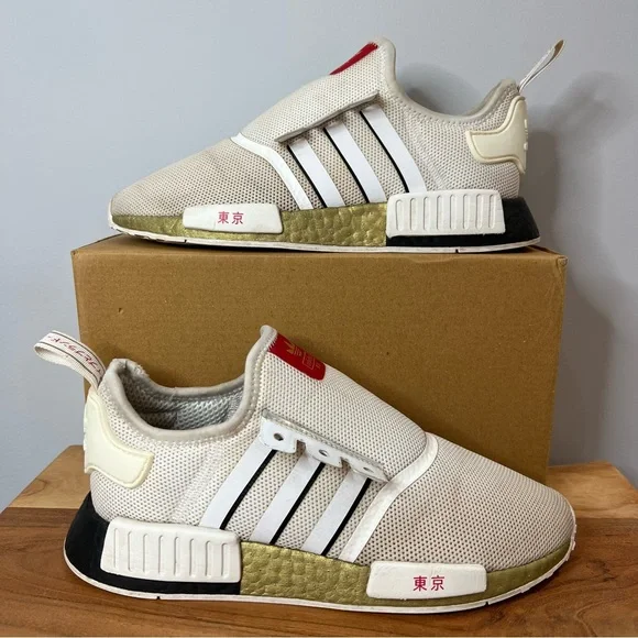 adidas gazelle silver green womens Manchester United Ultraboost Clima Shoes